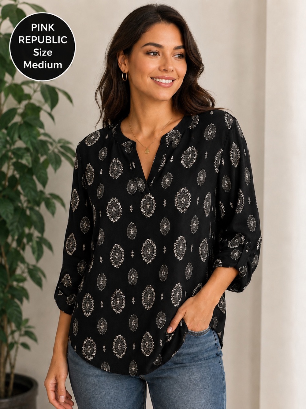 Pink Republic Black & White Medallion Print Blouse Size Med with roll sleeve